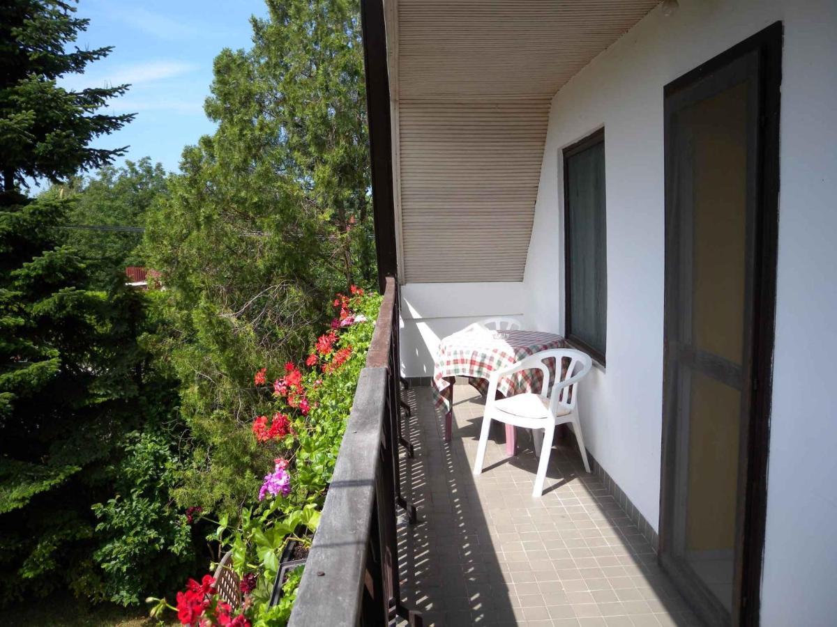 Apartment Balatonboglar 7 Екстер'єр фото